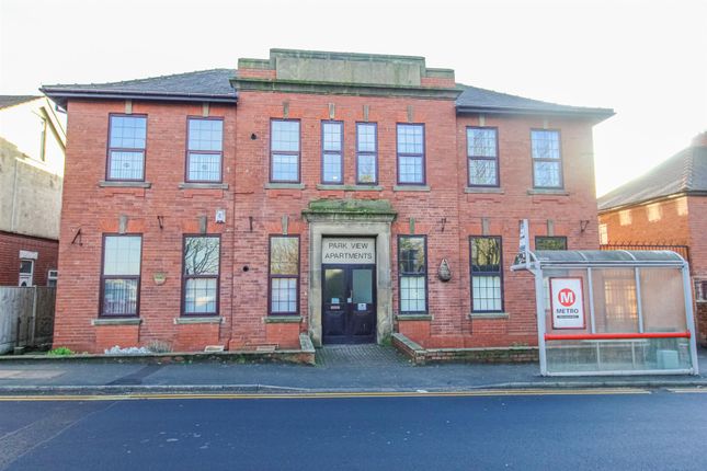 Thumbnail Flat for sale in Barnsley Road, South Kirkby, Pontefract