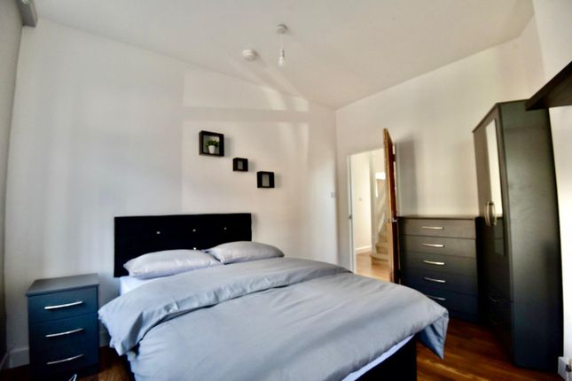29, Lucas St, NEWPORT photo 3