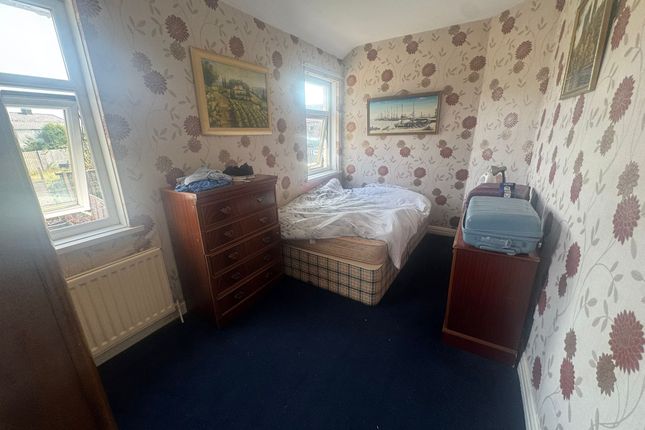 BD, Bavington Drive, Newcastle upon Tyne photo 3