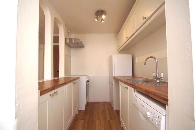 Millstream Close, Hertford photo 5