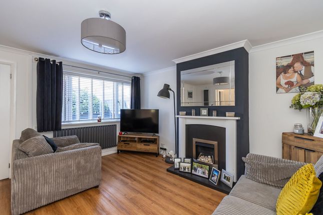 7, St Dyfrig Close, Dinas Powys photo 4