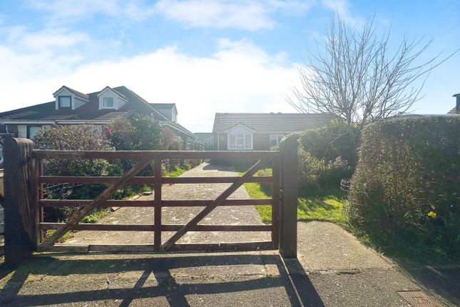 2-bed other on 34a, Wheatlands Avenue, Hayling Island, £325,000