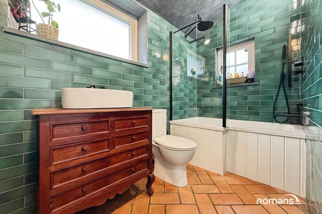 17, Penrith Road, Hampshire photo 4