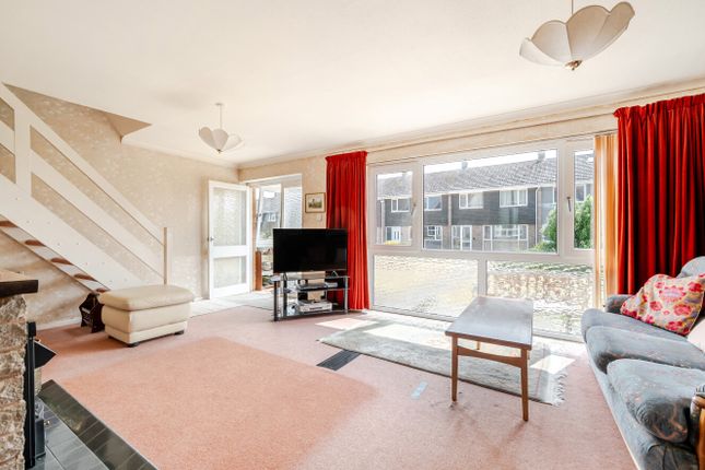 4 Cotswold Close, Torquay Devon, Devon photo 2