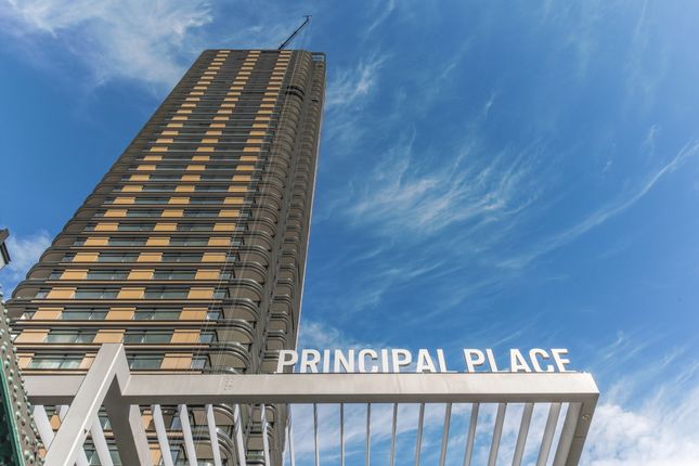 Flat to rent in Principal Tower, Principal Place, Shoreditch
