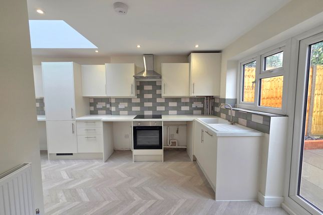 38, Zetland Road, GOSPORT photo 4