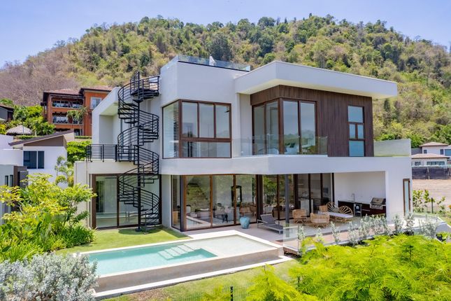 Villa for sale in Los Sueños, Herradura, Cr