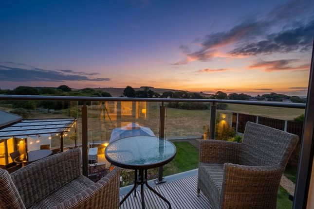 1 Granary Way, Scarborough photo 4