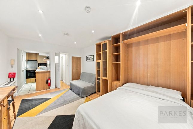 Flat 3, 124, Belgrave Road, London photo 5