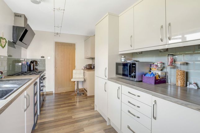 14 Ashington Drive, Nottingham photo 3