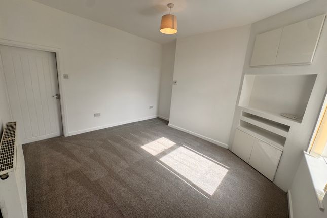 43, Crescent Road, Bolton photo 3