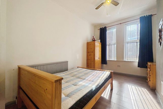 13, Colville Street, Colville Street photo 4