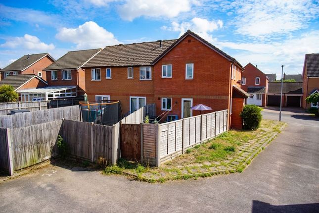 12 Palm Close, Wymondham photo 4