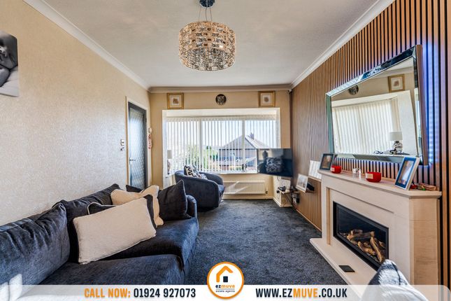 49 Weatherhill Road, Huddersfield photo 4