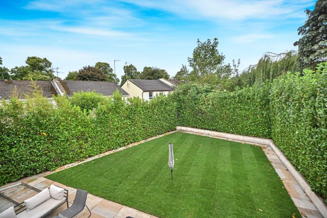 1 Woodstock Drive View To Rear (2).Jpg