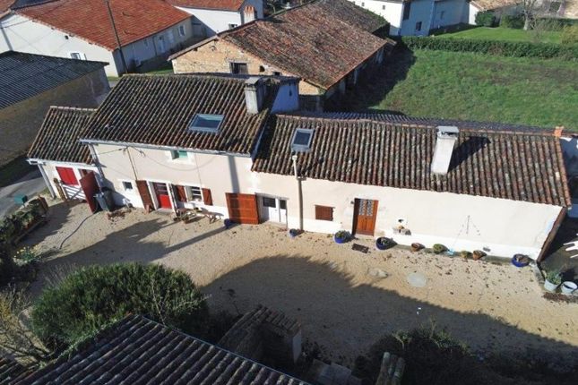 Thumbnail Property for sale in Charroux, Poitou-Charentes, 86250, France
