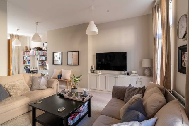 Town house for sale in Percy Terrace, Bath