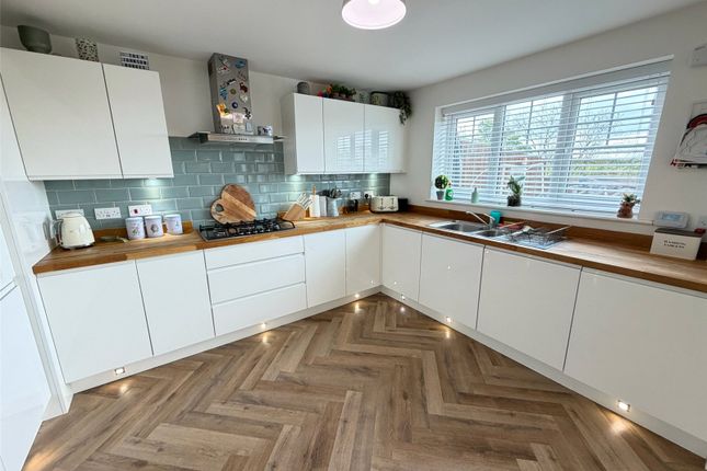 33, Sunflower Lane, Middlesbrough photo 5
