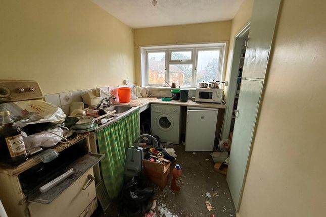 Flat 12, Sturmer Court, Queen Elizabeth Way, Colchester photo 5