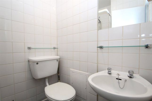 9,, Coniston Court, London photo 3