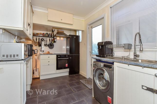 3-bed terraced on 49, Queens Road, Canterbury, £250,000