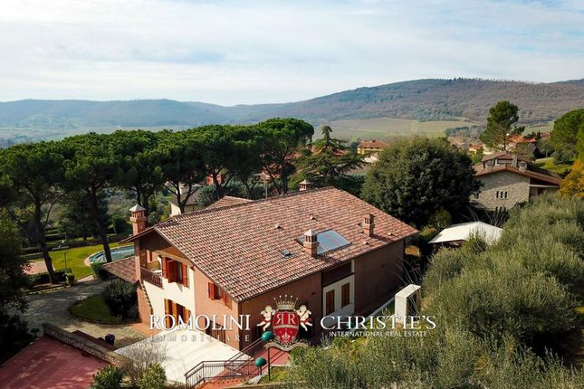 Thumbnail Leisure/hospitality for sale in Magione, Umbria, Italy