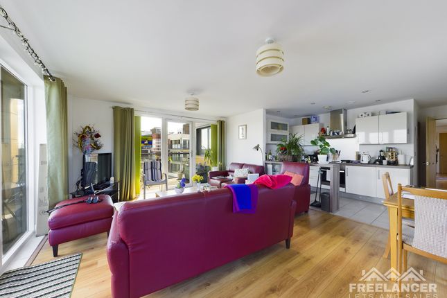 Flat for sale in Usk Way, Newport