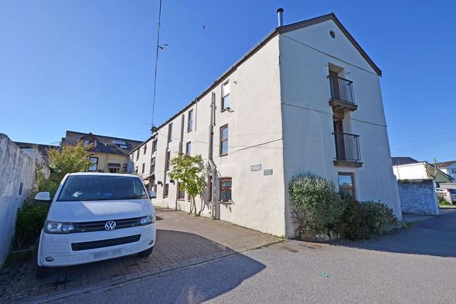 Thumbnail Flat for sale in Fore Street, Hayle