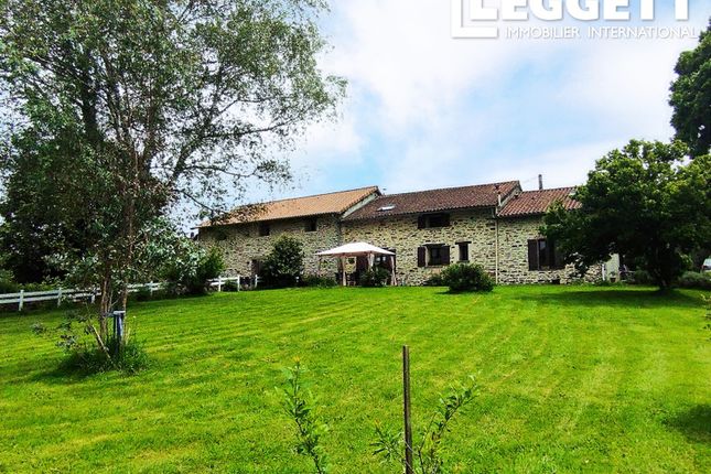 Thumbnail Villa for sale in Dournazac, Haute-Vienne, Nouvelle-Aquitaine