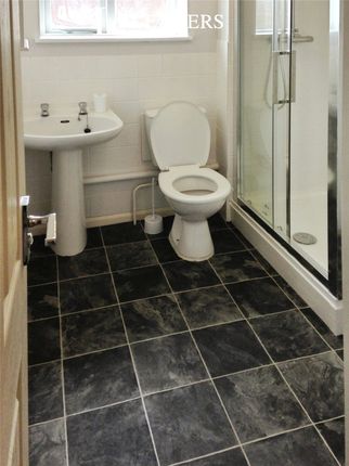 ROOM 3, 1, Nicholsons Grove, Nicholsons Grove photo 5