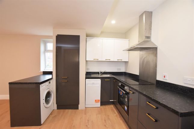 Flat for sale in Fielding Street, Middleton, Manchester