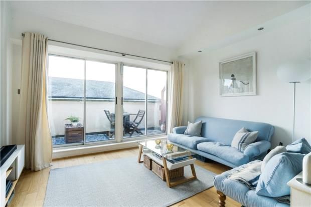 Maisonette for sale in The Cooperage, 6 Gainsford Street, London
