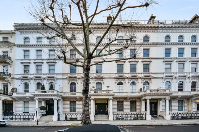 Thumbnail Flat to rent in Queens Gate, South Kensington
