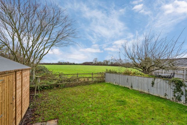 10 Sun Crescent, Aylesbury photo 3