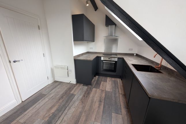 Apartment 3, Derby Chambers, 6 The Rock, Bury photo 2