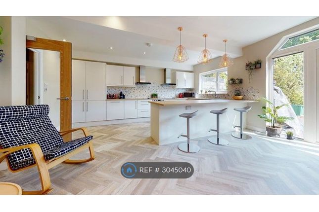 Ridgeway Drive, Bromley photo 3