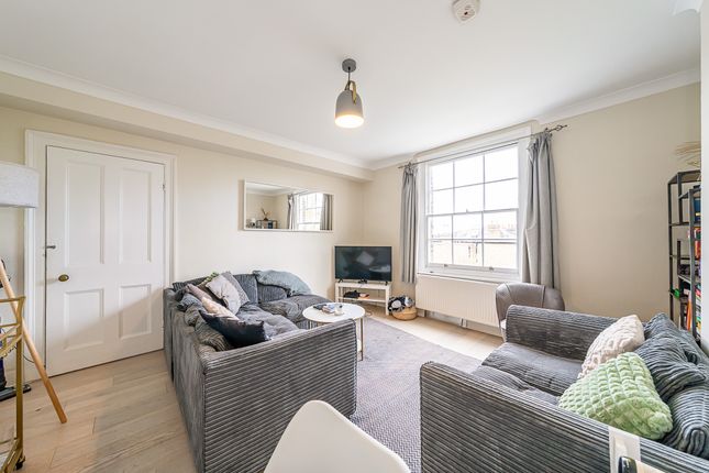 Upper Maisonette, 14, Rectory Grove, London photo 2
