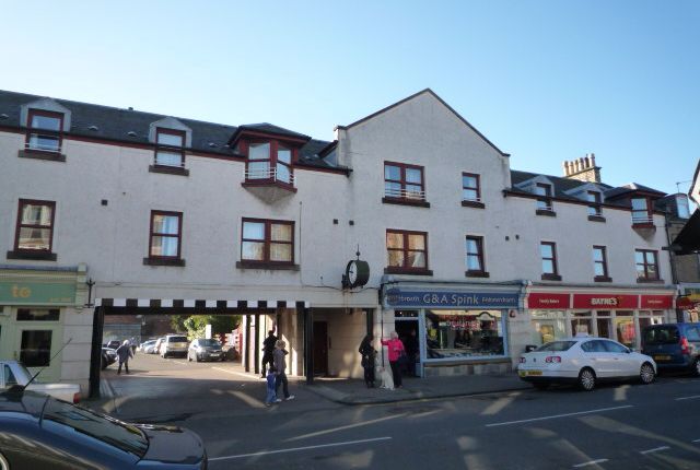 Flat to rent in Brook Street, Broughty Ferry, Dundee