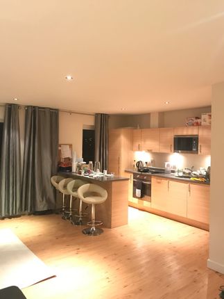 Flat for sale in Heritage Avenue, London