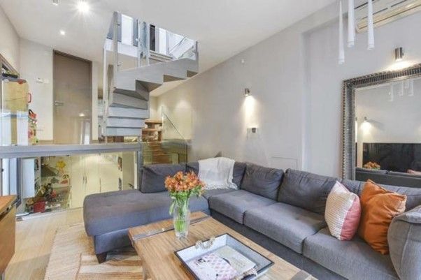 Terraced house to rent in Parkhill, Belsize Park