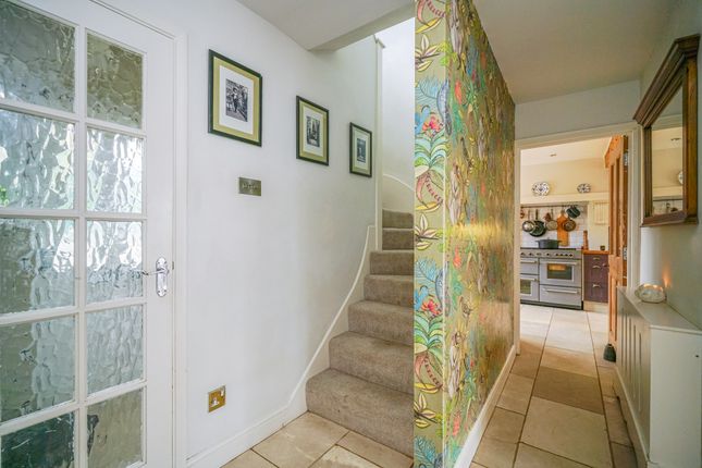 146, Icknield Way, TRING photo 4