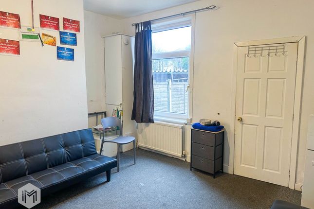 463 Wigan Road, Bolton photo 2