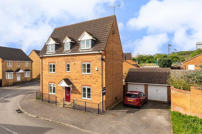 Property for sale in Malham Drive, Kettering