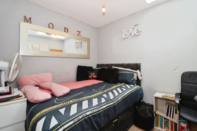 Flat 98, Maytrees, 100, Fishponds Road, Bristol photo 2