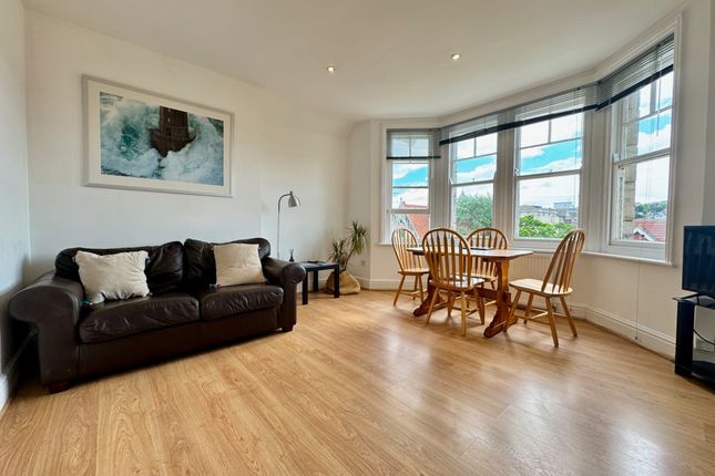 Flat 5 Richmond Lodge, Victoria Avenue, Swanage photo 4