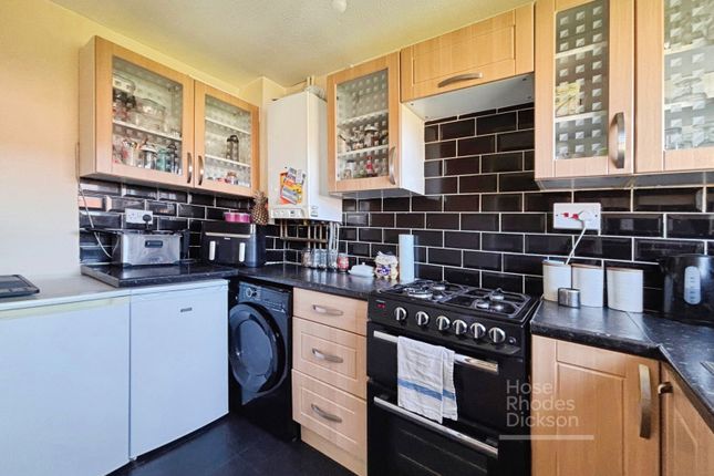 43, Alvington Manor View, Isle of Wight photo 2