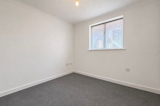 5 Priory Court, Campbell Road, Bognor Regis photo 4