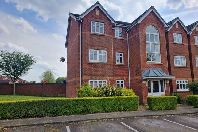 Thumbnail Flat to rent in Rollesby Gardens, St Helens