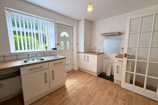 47, Shearwater Road, Stockport photo 2
