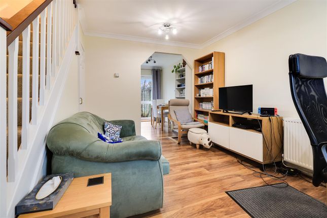 67, Speedwell Close, Cherry Hinton photo 2